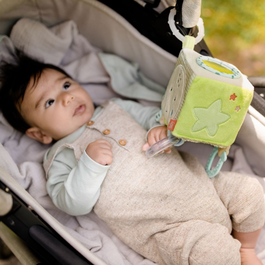 Activity Cube Children of the Sea