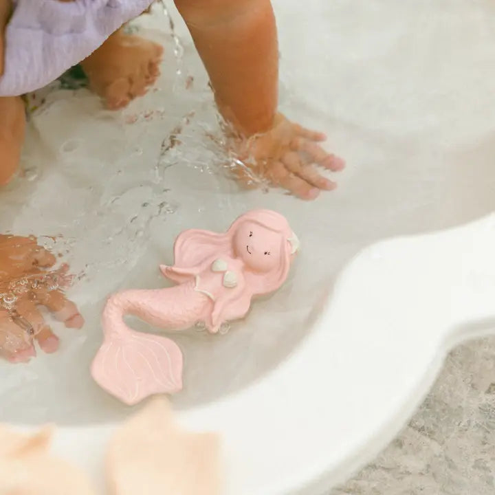 Maeve The Mermaid Teether | Berry