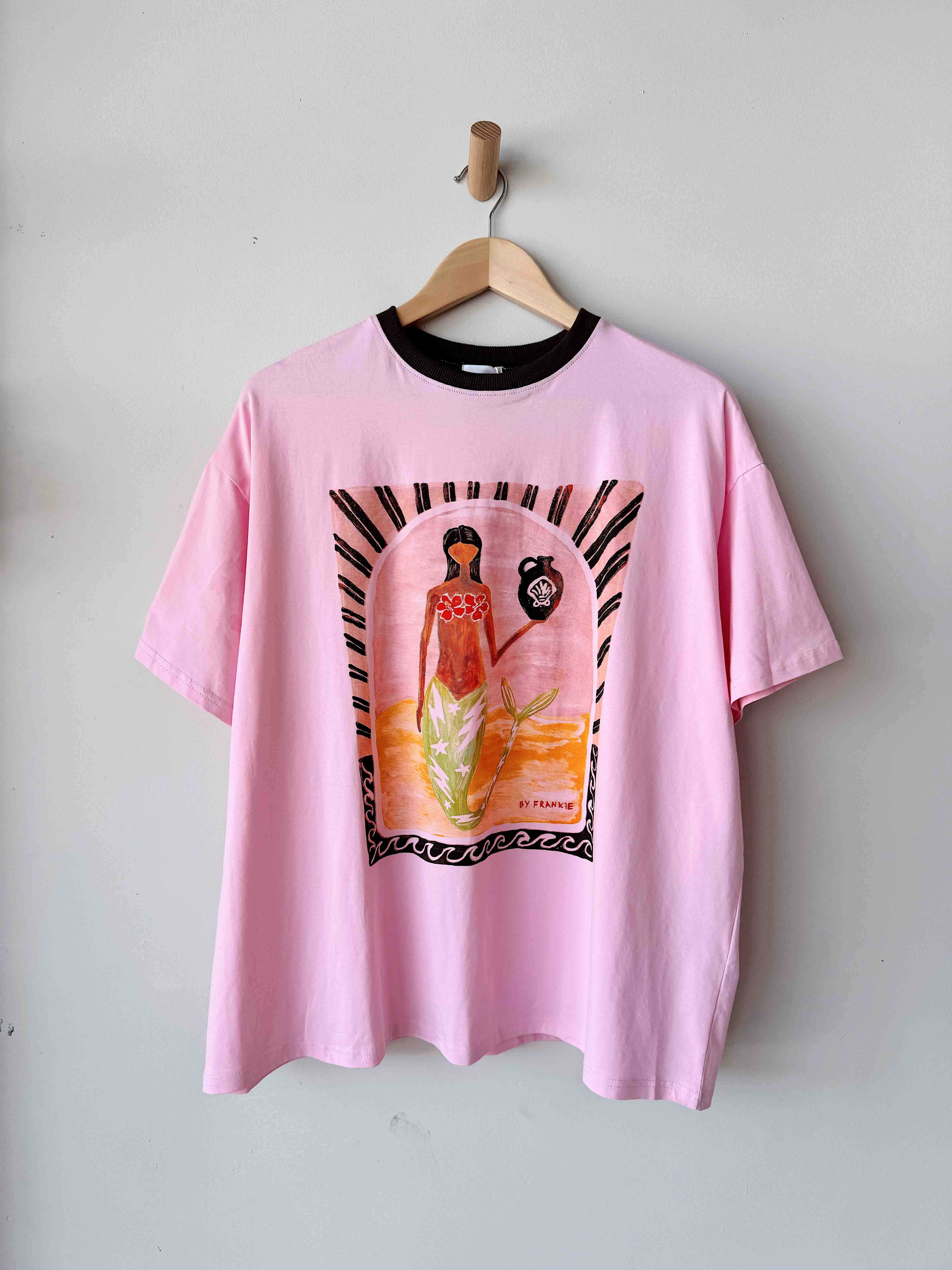 Womens SS Tee | Pink Mermaid Vase