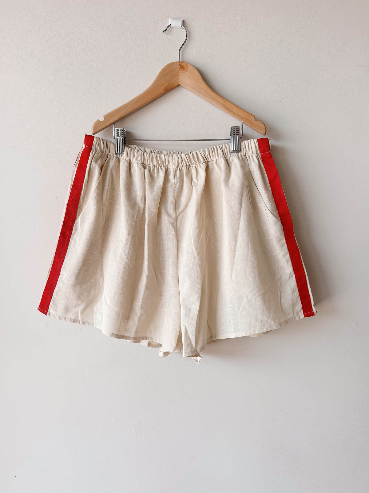 Women's Shorts | Beige Red Racer Stripe