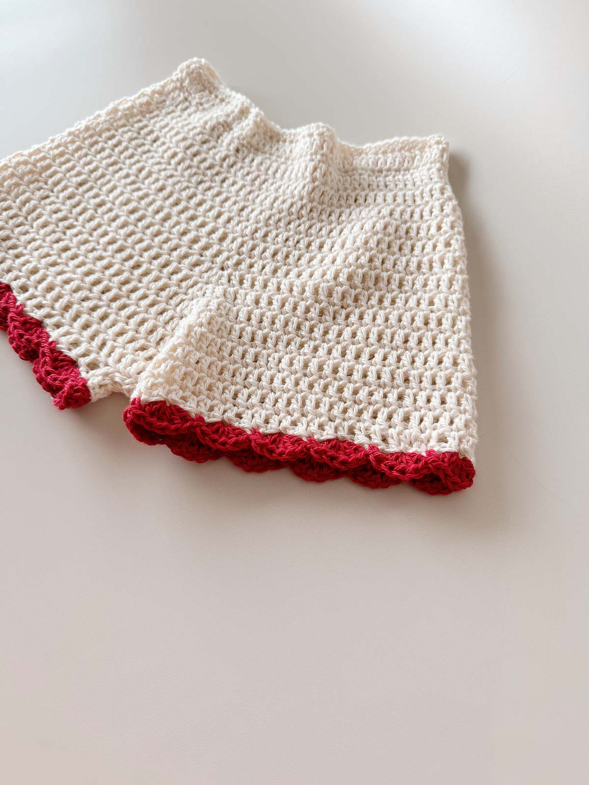 PRE-ORDER | Cherry Scollop Crochet Shorts