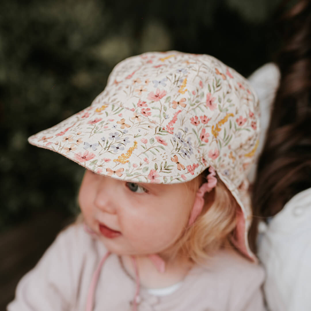Lounger Baby Flap Sun Hat | Paris / Rosa