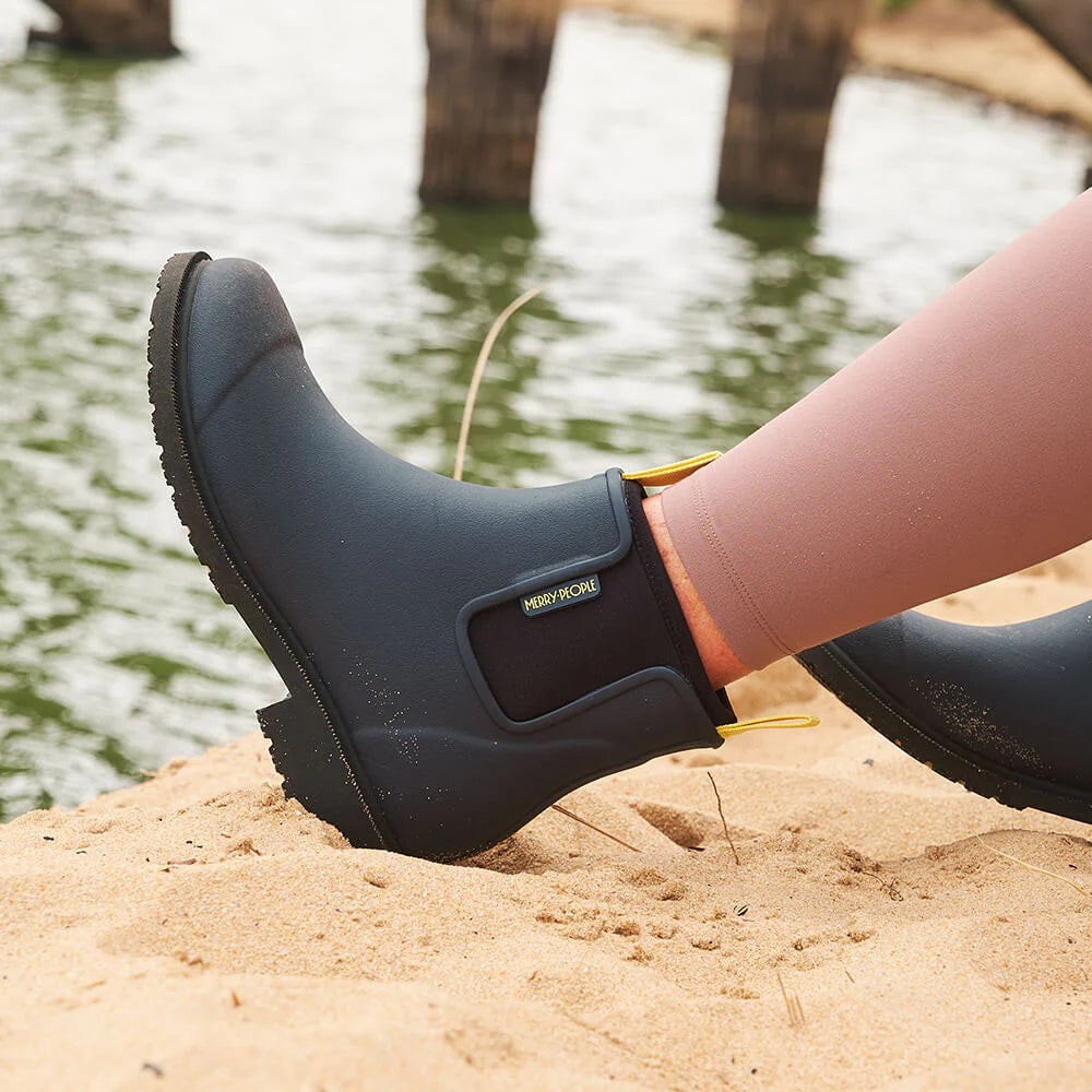 Bobbi Ankle Boot | Midnight
