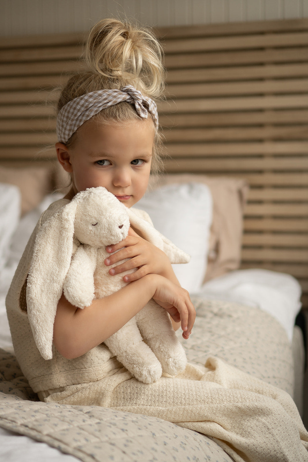 NEW 2.0 Organic Humming Bunny Light and Sleep Aid | POLAR