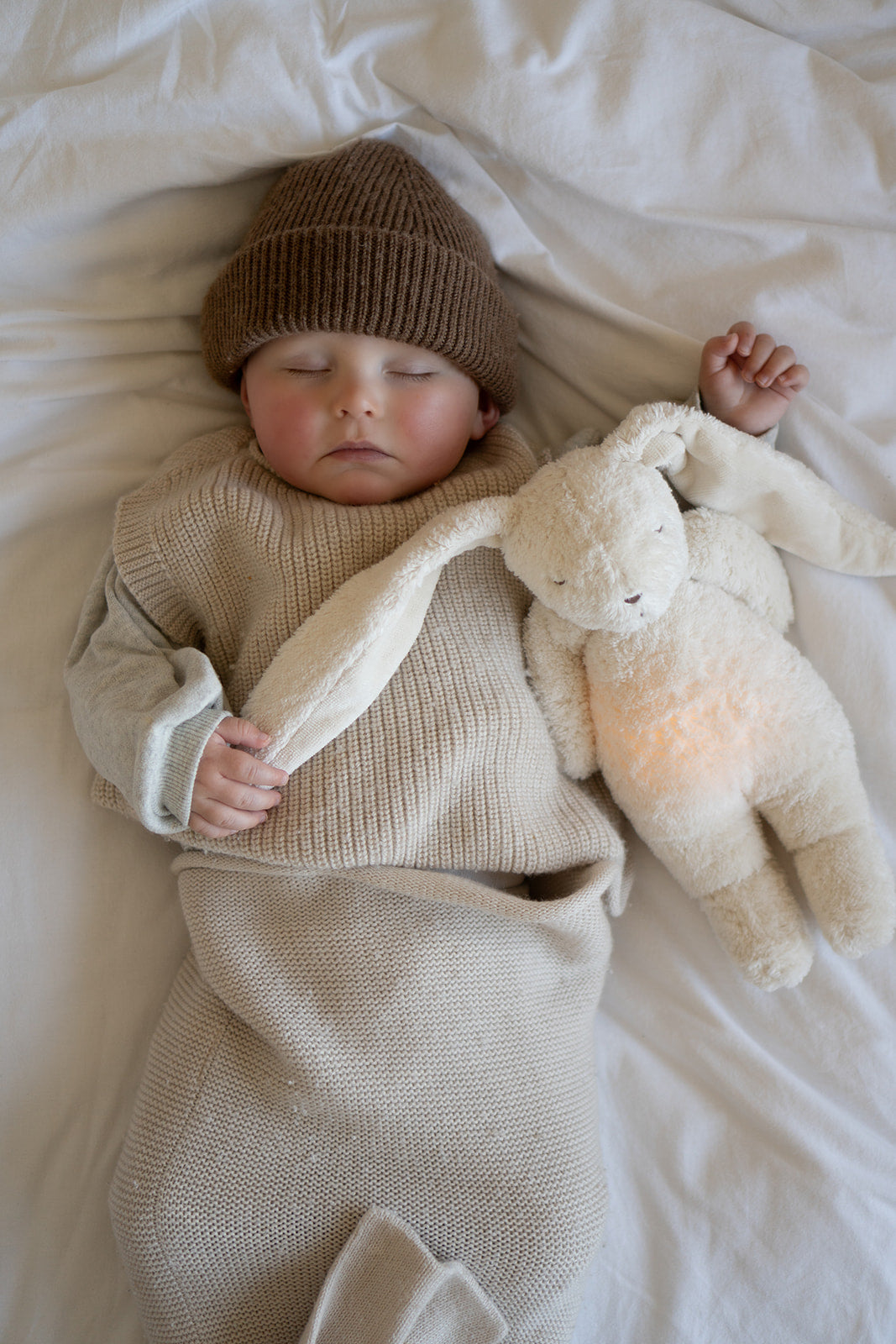 NEW 2.0 Organic Humming Bunny Light and Sleep Aid | POLAR