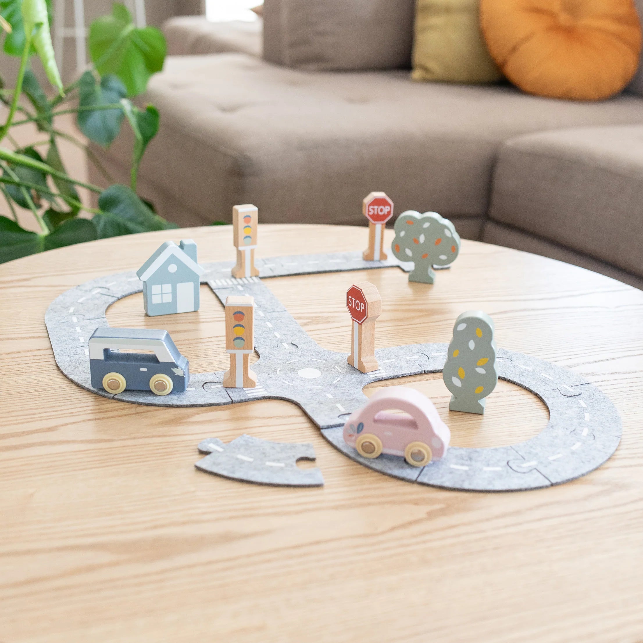 Car Track Puzzle | w/ 2 Cars