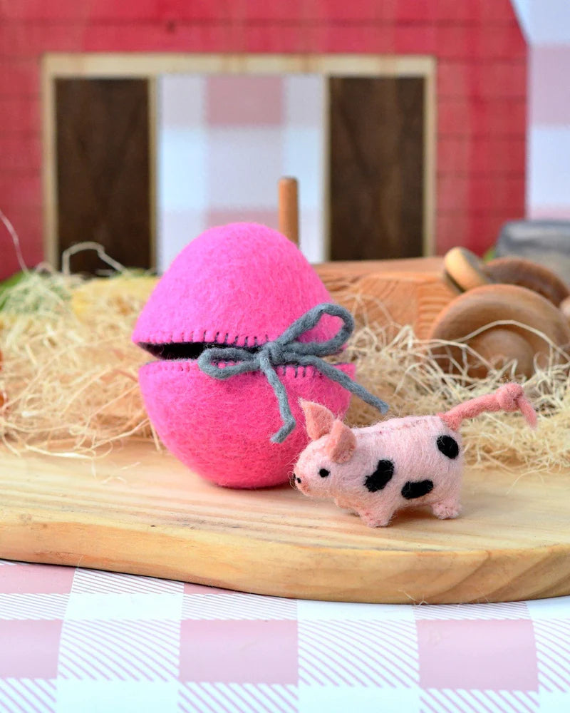 Felt Surprise Egg | Piglet