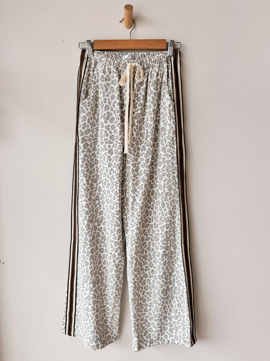 Women's Pants | Cream Leopard / Brown Trim