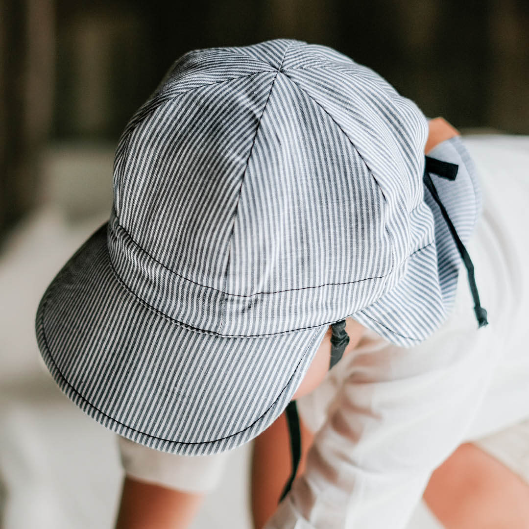 Lounger Baby Flap Sun Hat | Charlie / Indigo