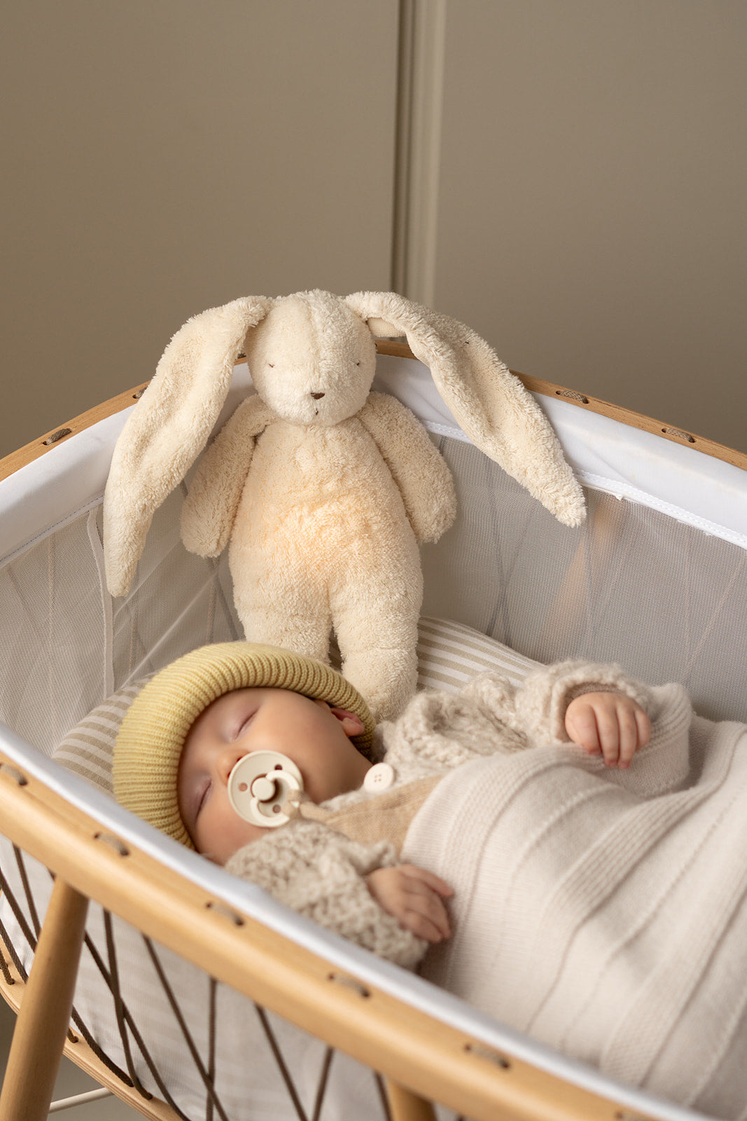 NEW 2.0 Organic Humming Bunny Light and Sleep Aid | POLAR