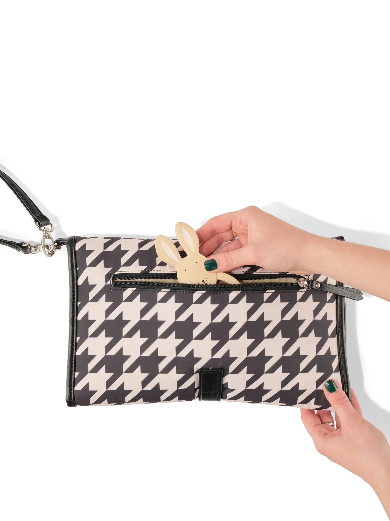 Change Mat Clutch l Houndstooth