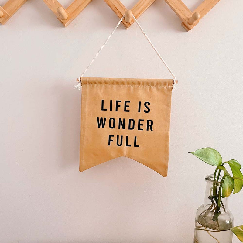 Hanging Quote Banner | Wonder Full