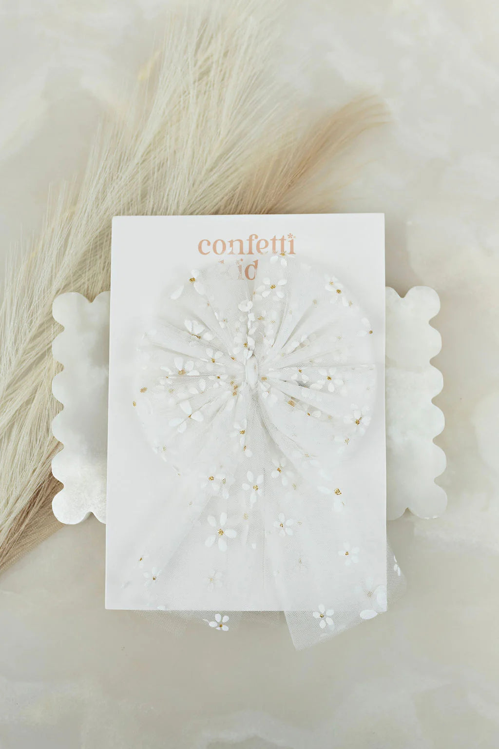 Tulle Sailor Bow | White with Gold Daisies