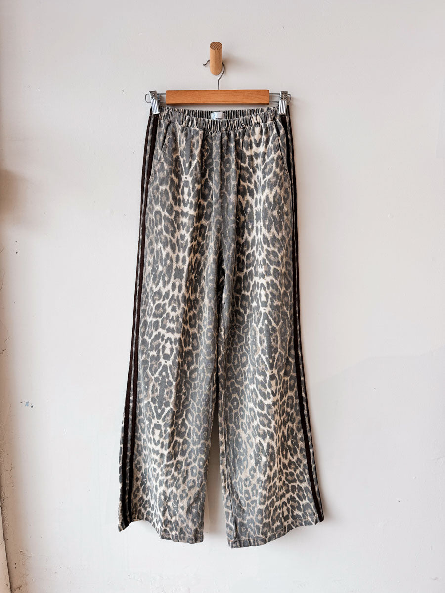 Women's Pants |  Leopard / Choc Duo Stripe
