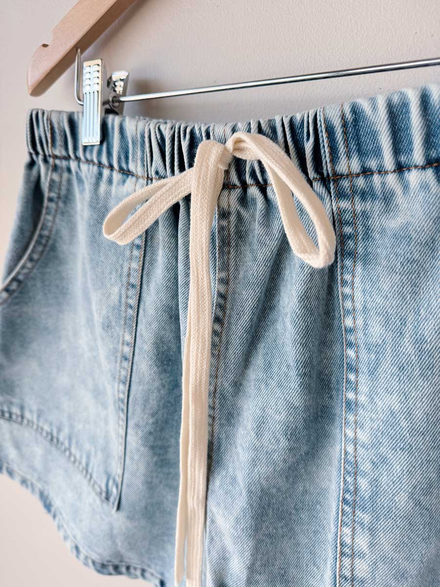 Women's Shorts | Light Wash Denim