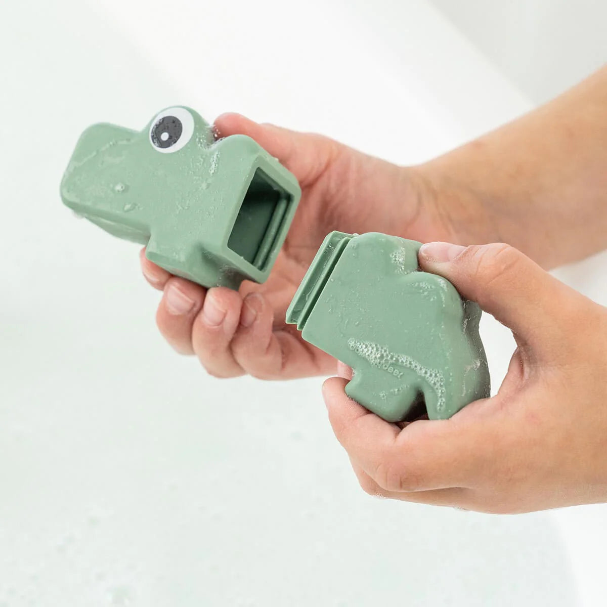Bath Squirter | Crocco