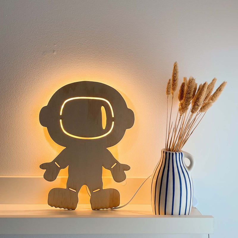 Wooden Night Light l Astronaunt