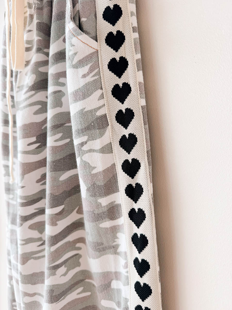 Women's Pants | Light Camo / Black Heart Trim