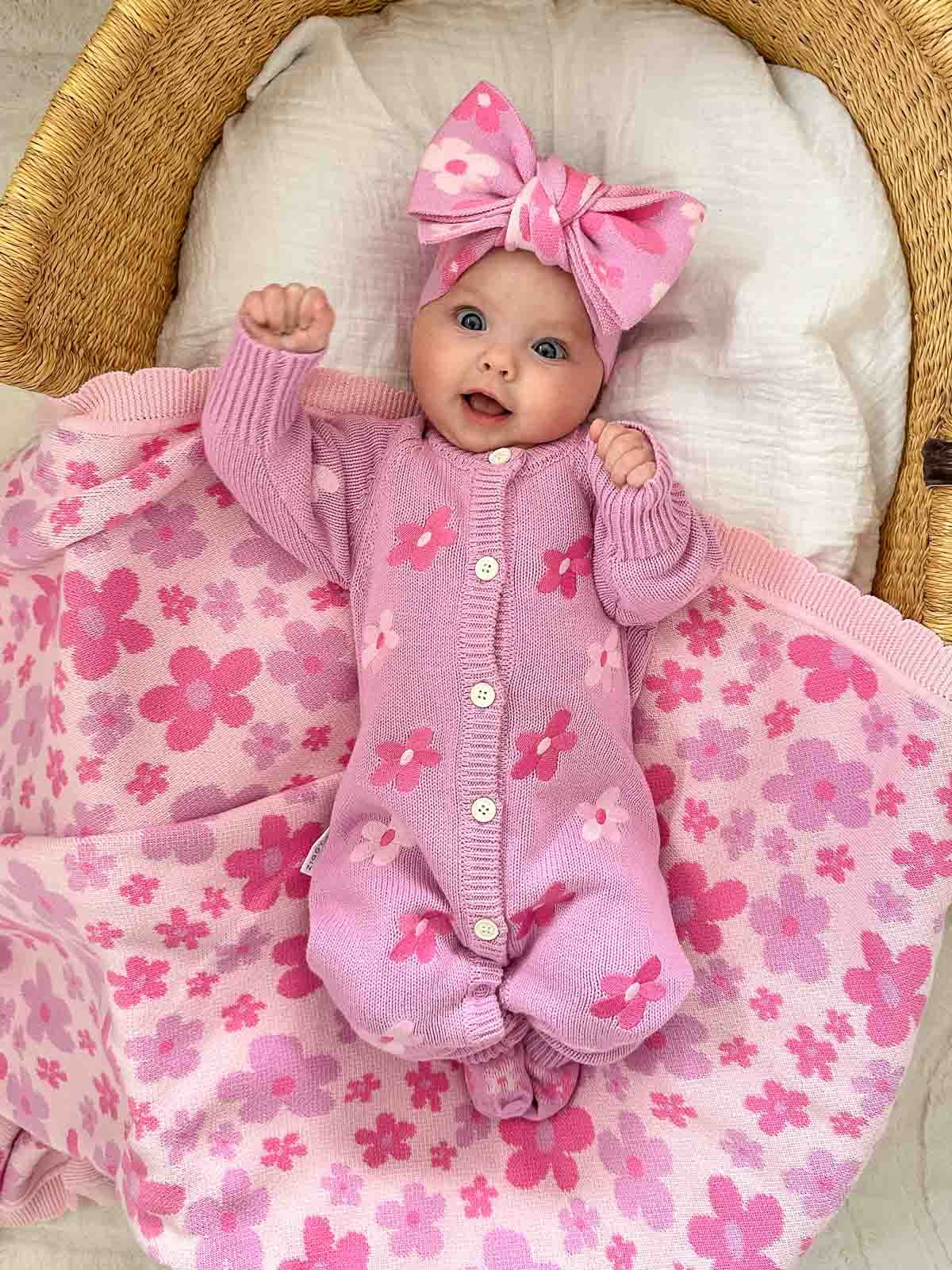 BLANKET | CORA