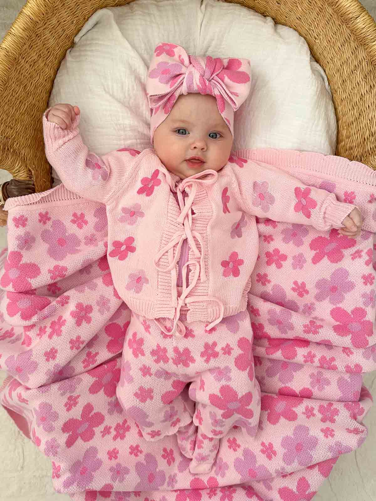 BLANKET | CORA