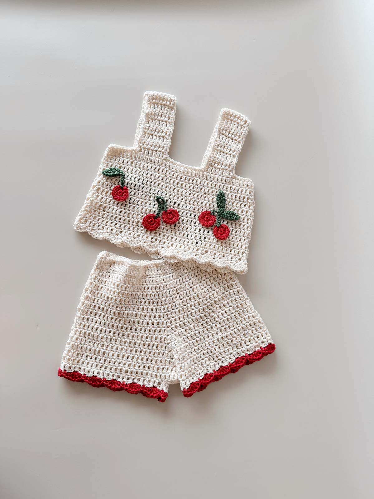 PRE-ORDER | Cherry Scollop Crochet Shorts