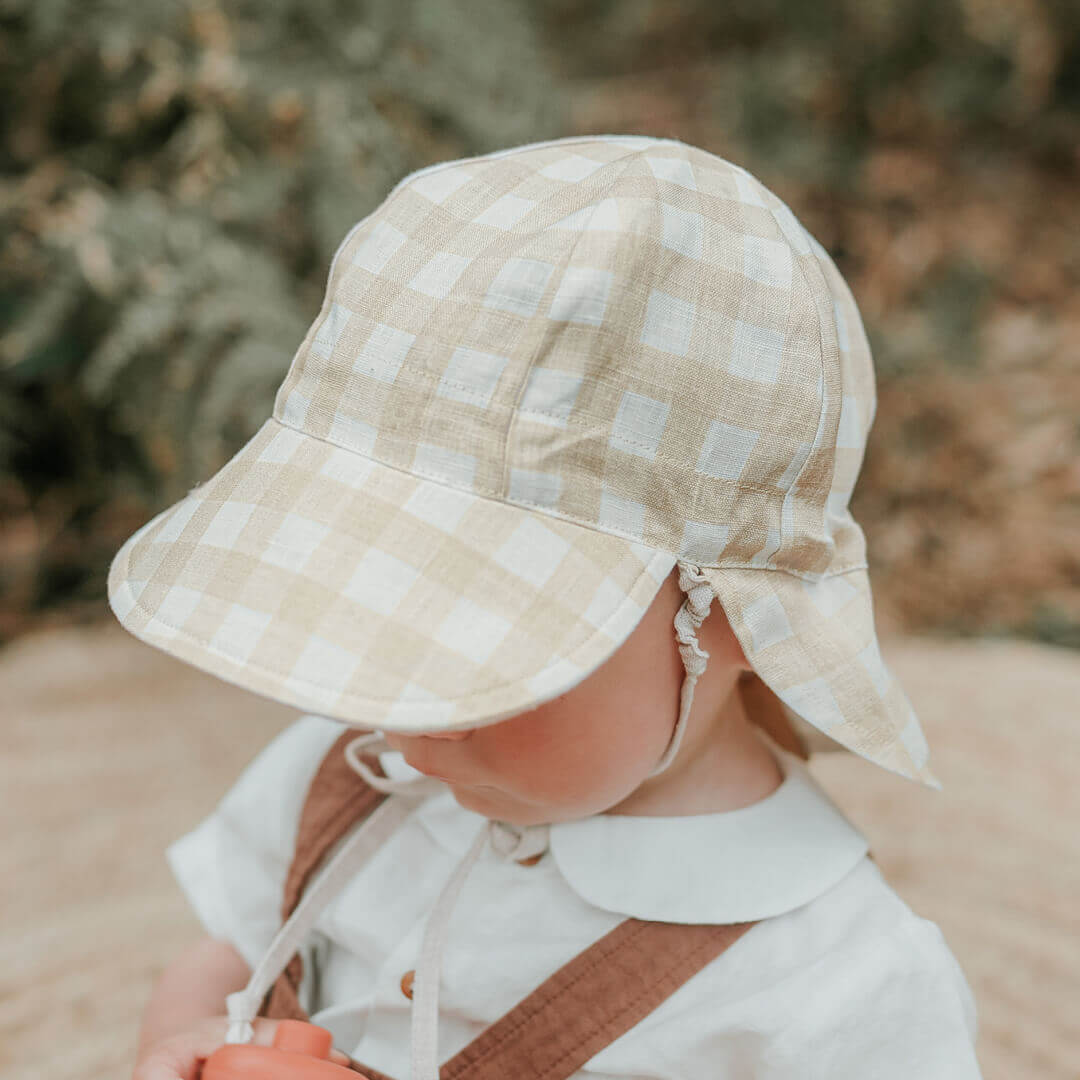 Lounger Baby Flap Sun Hat | Flynn / Flax