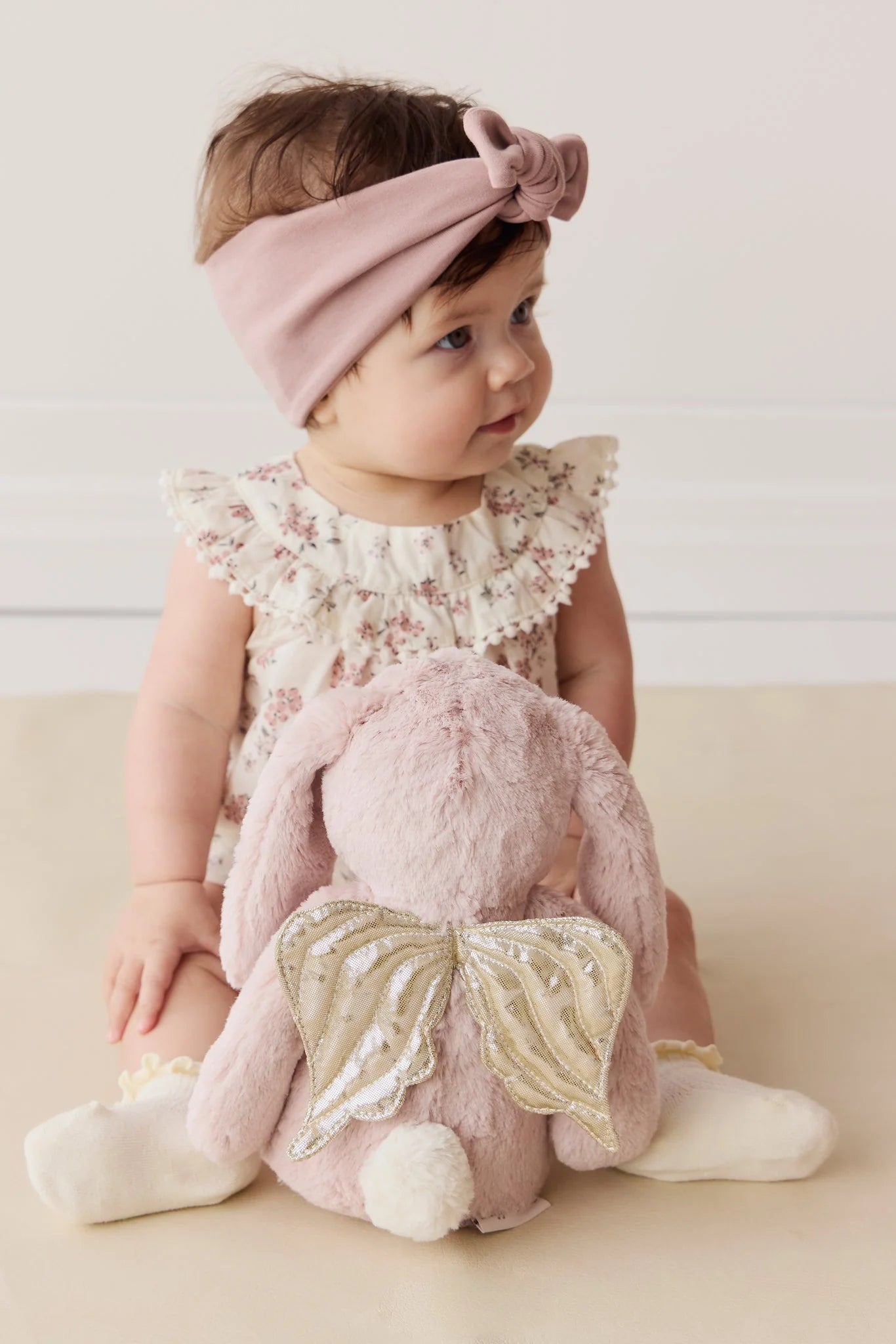 Snuggle Bunnies | Glitter Penelope