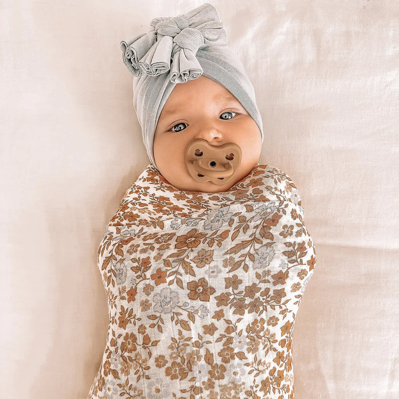Broderie Organic Muslin Wrap Swaddle Freckly Ollie