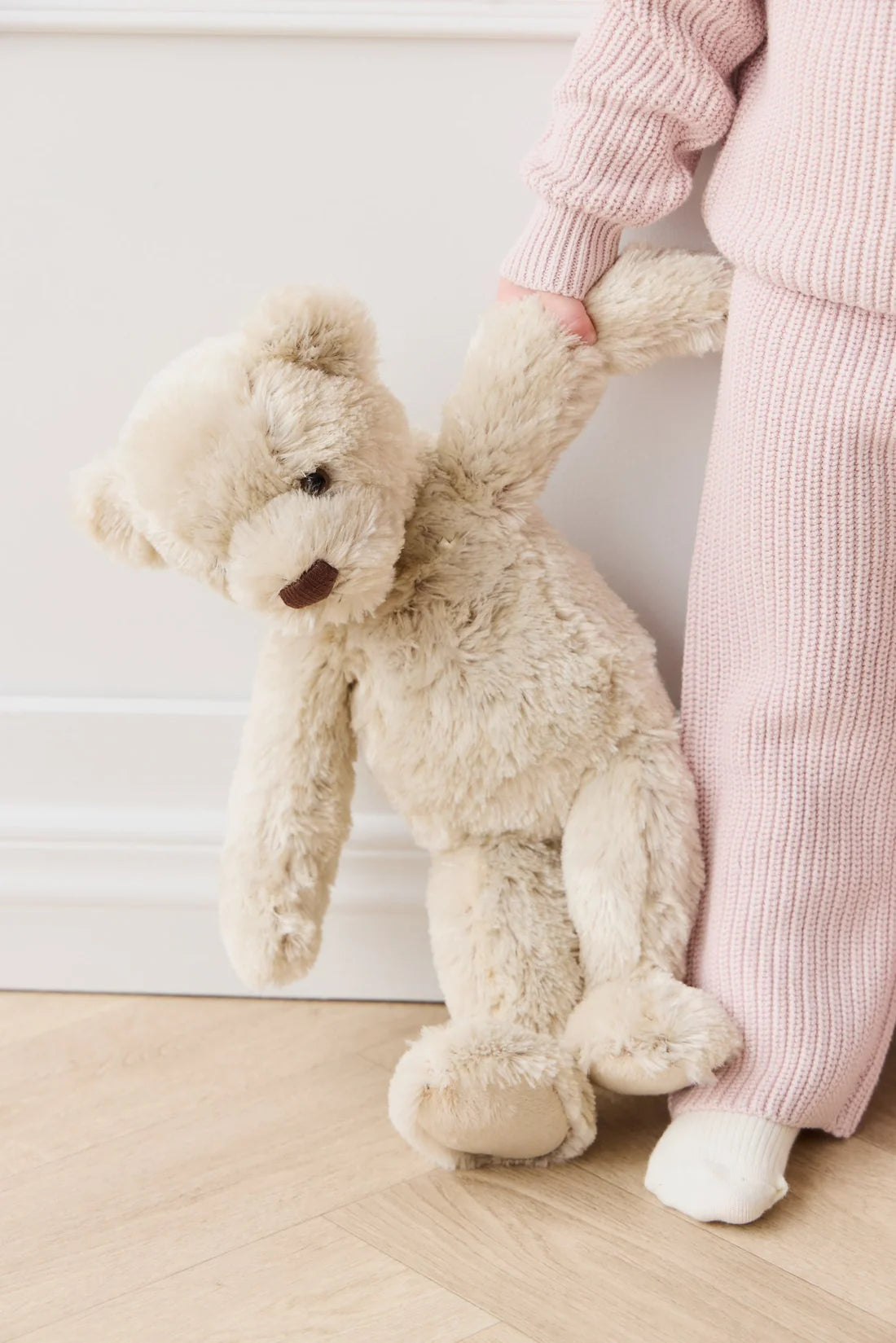 Snuggle Bunnies | Theo the Bear