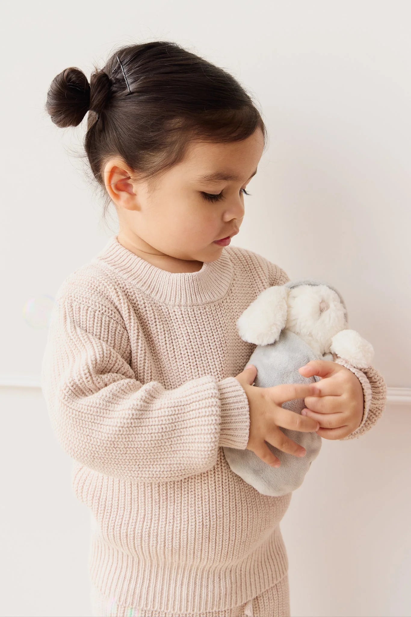 Snuggle Bunnies | Sleeping Penelope | Willow