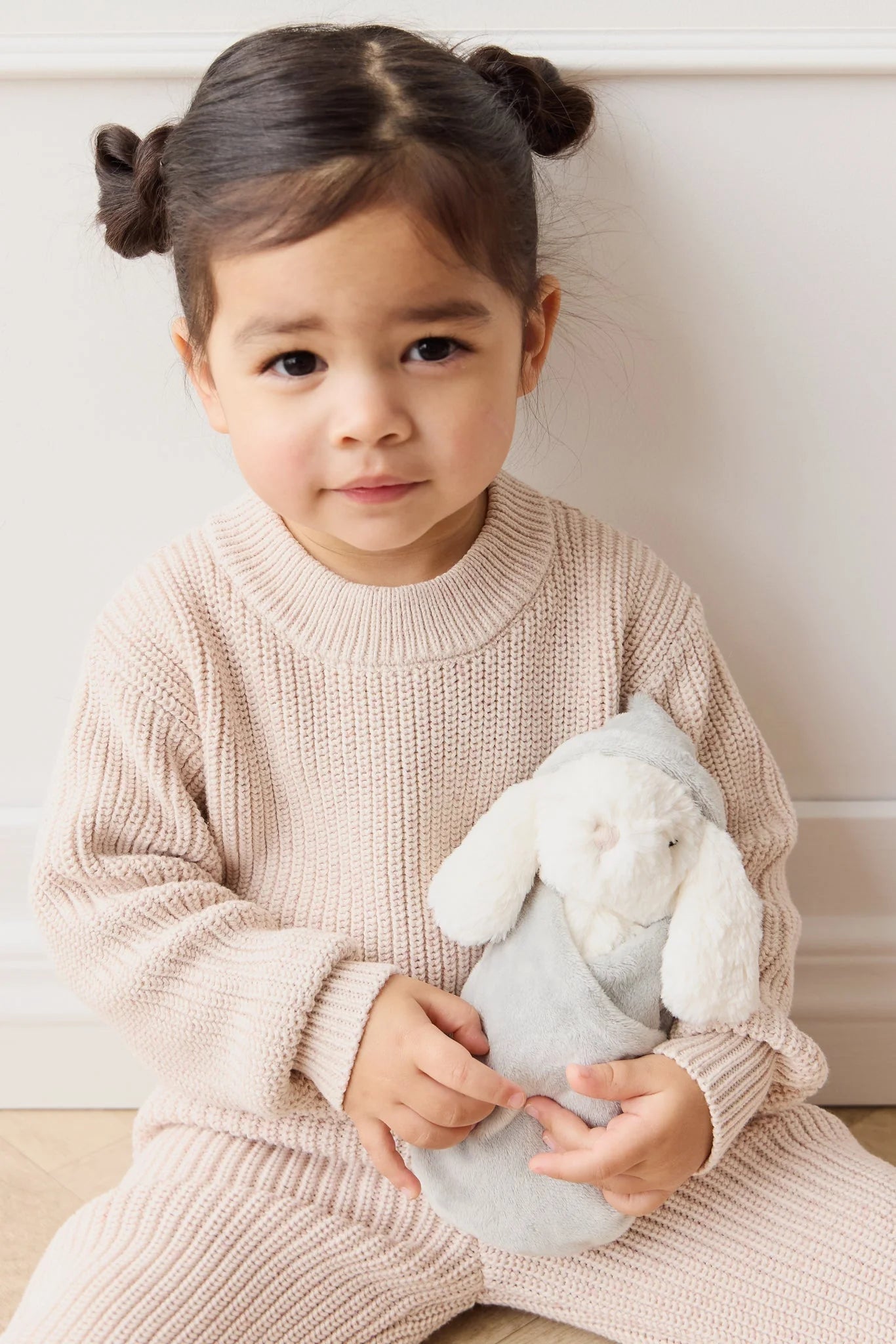 Snuggle Bunnies | Sleeping Penelope | Willow