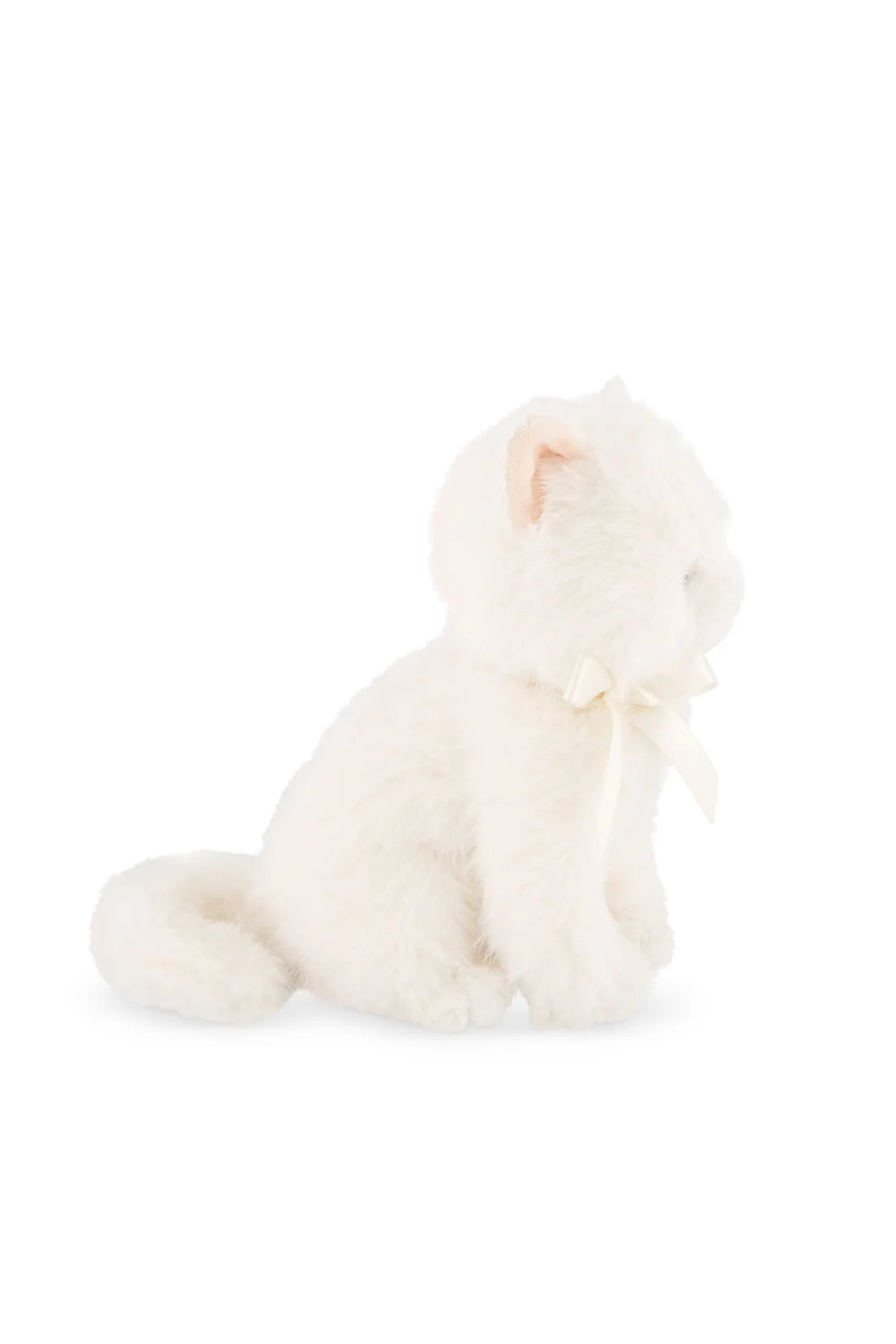 Snuggle Bunnies | Moon the Cat | Snow