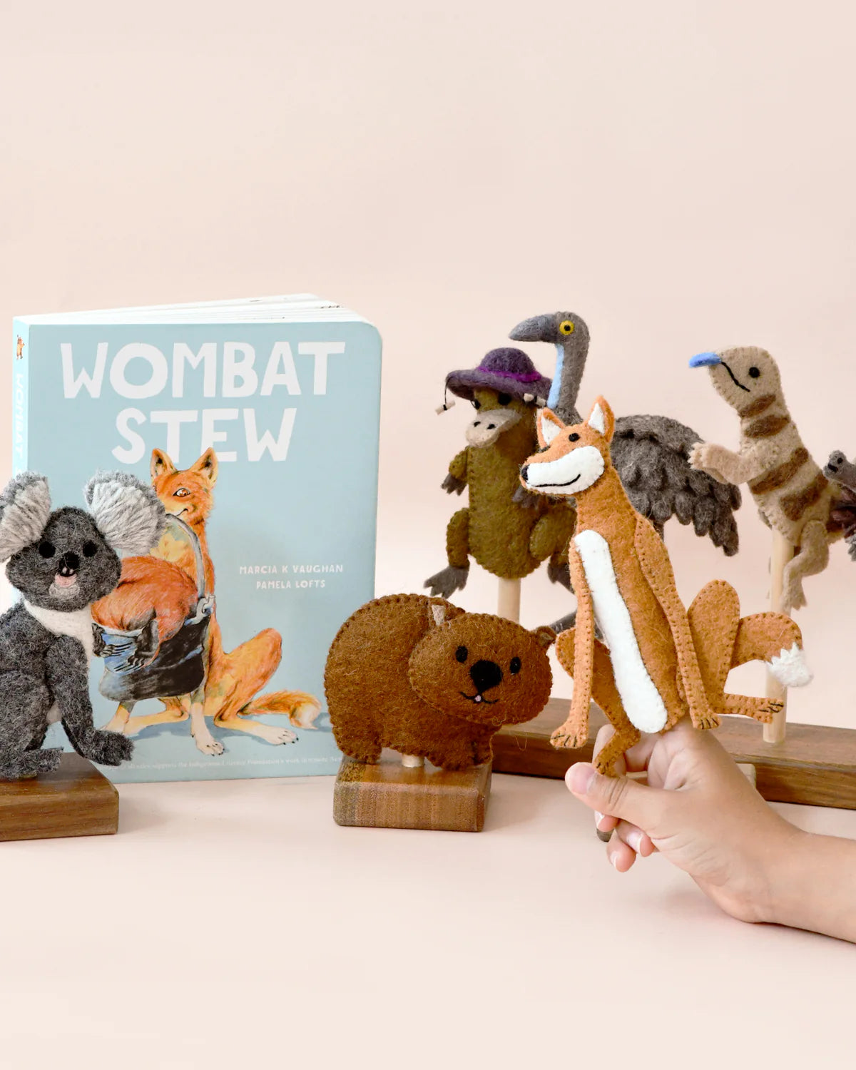 Felt Finger Puppets | Wombat Stew