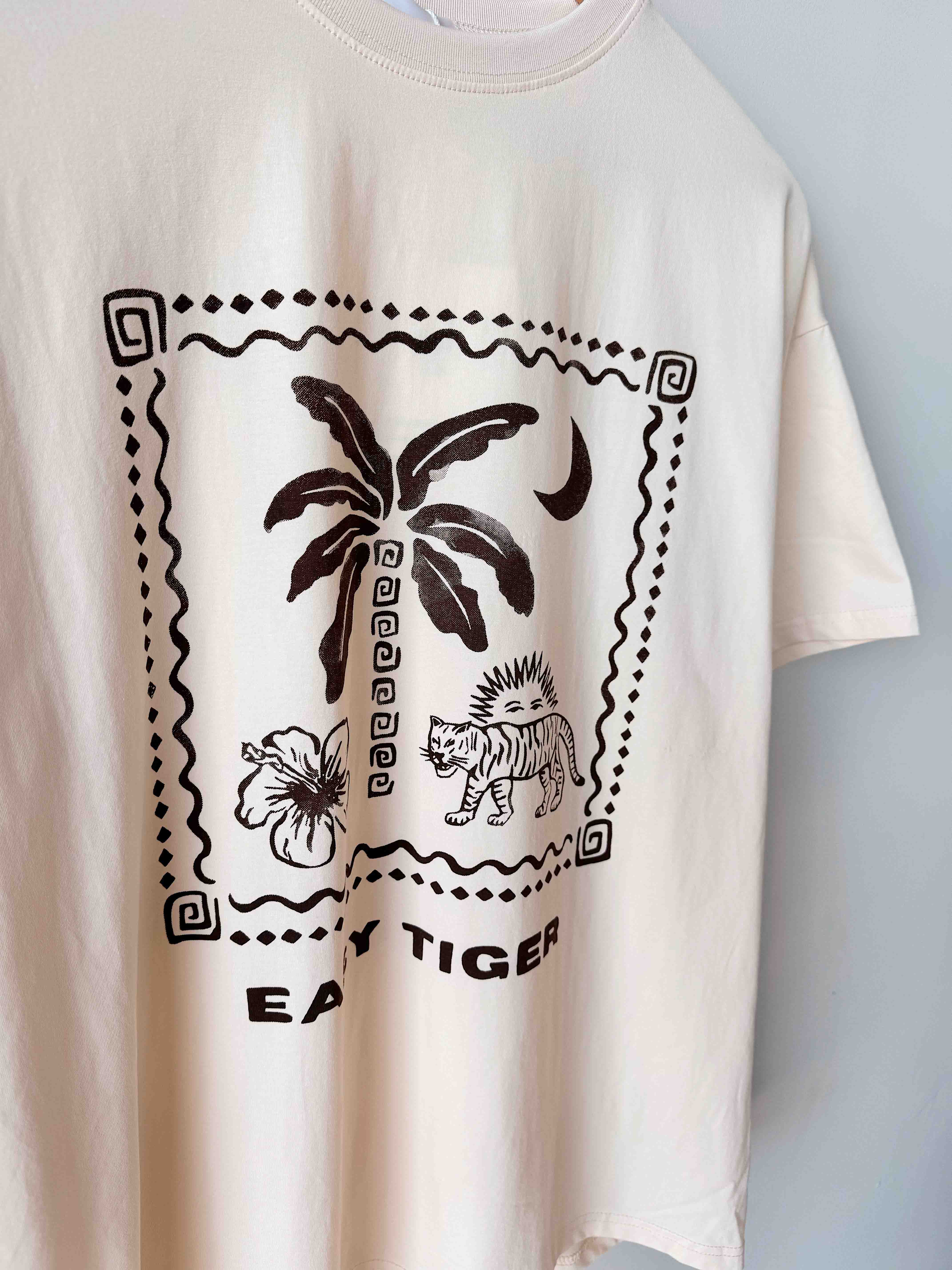 Womens SS Tee | Easy Tiger Beige