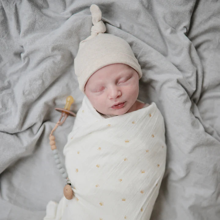 Organic Cotton Swaddle | Crowns