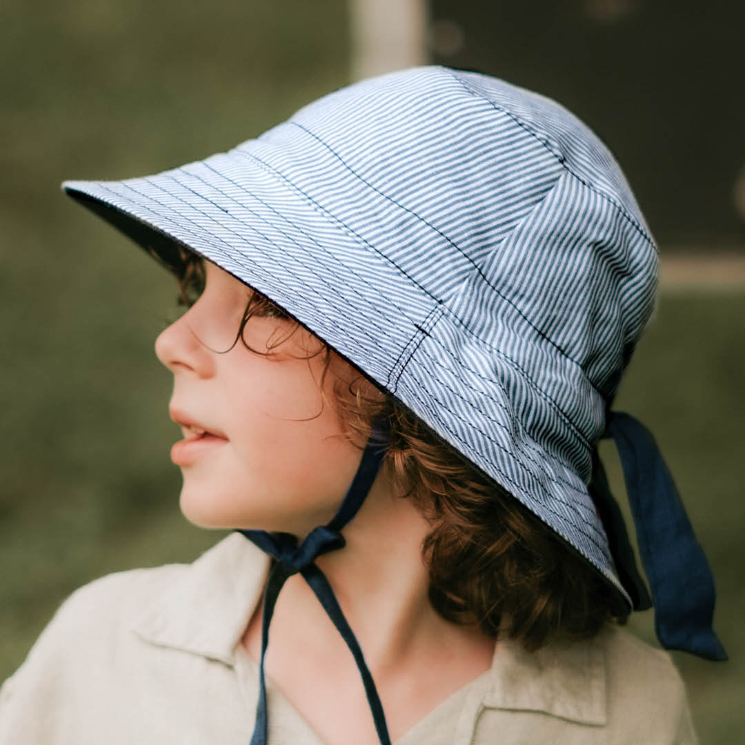 Explorer Classic Bucket Sun Hat | Charlie / Indigo