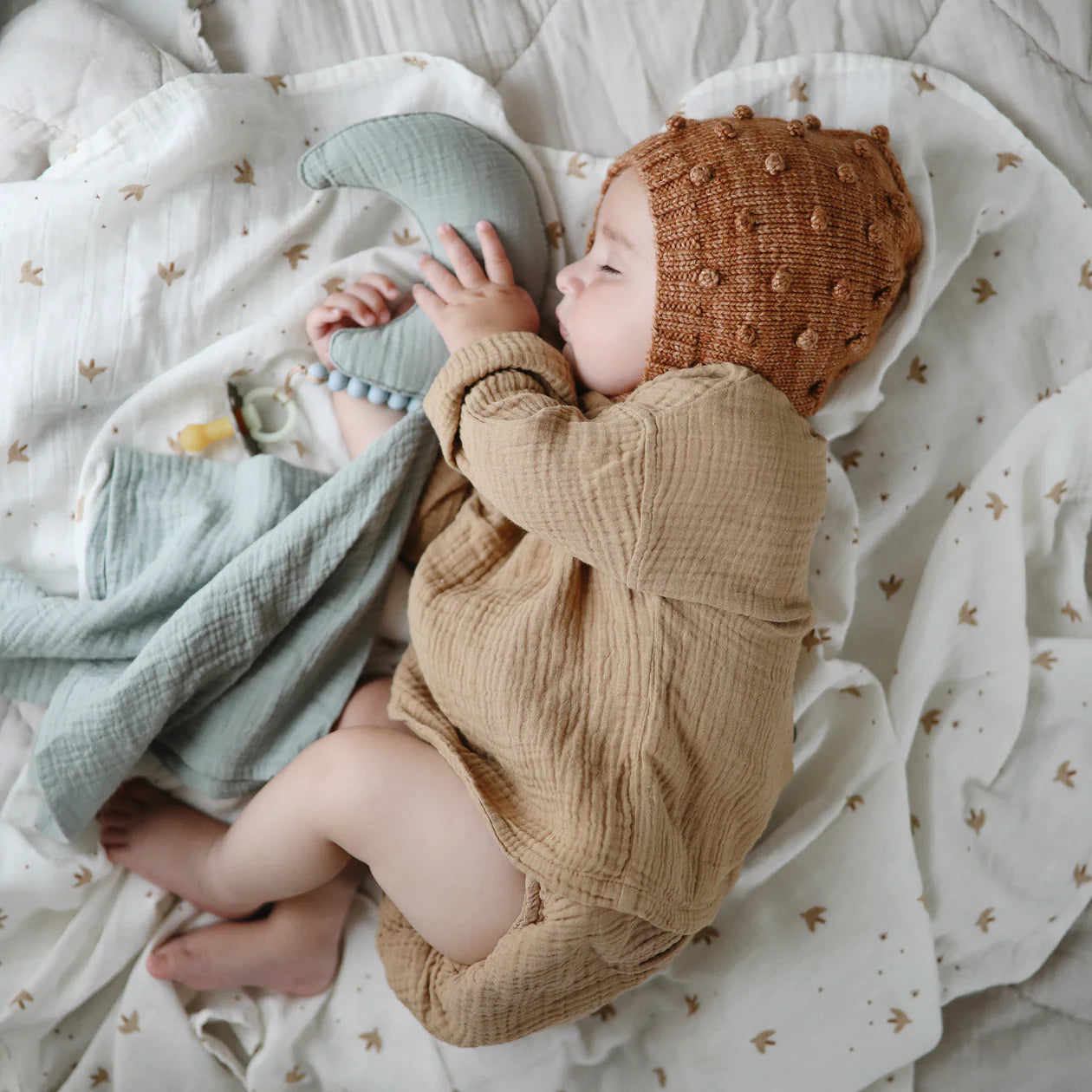 Organic Cotton Swaddle | Sparrow