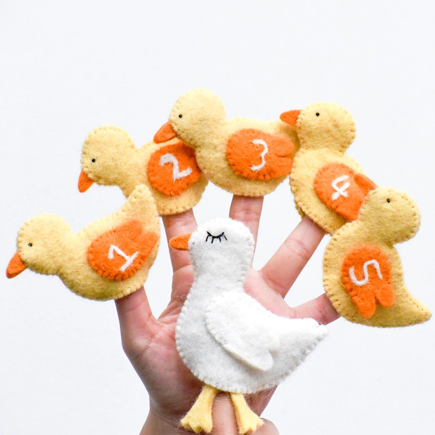 Felt Finger Puppets | 5 Little Ducks