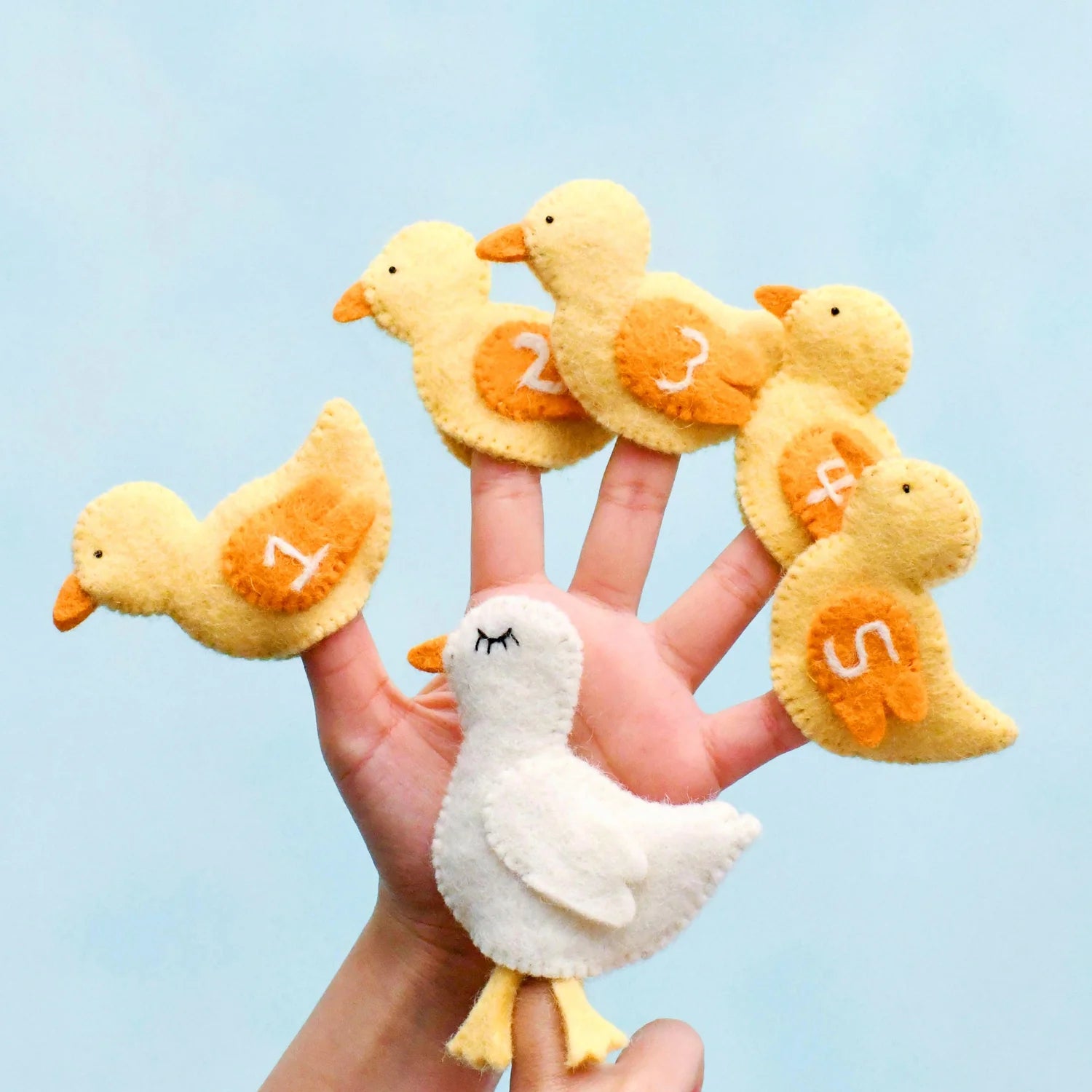 Felt Finger Puppets | 5 Little Ducks