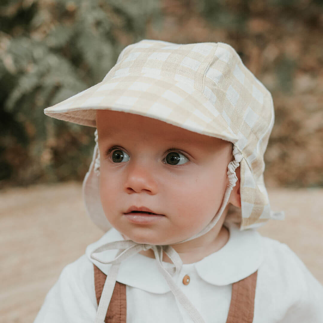 Lounger Baby Flap Sun Hat | Flynn / Flax